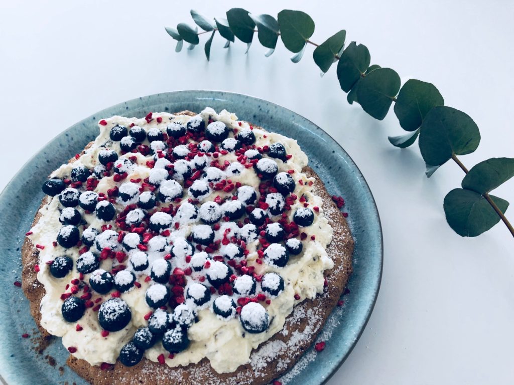 Ladyfingers Lagkage med Bær